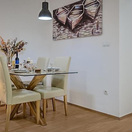 Brand New Apartment In City Center, Big Terrace Загреб Екстериор снимка