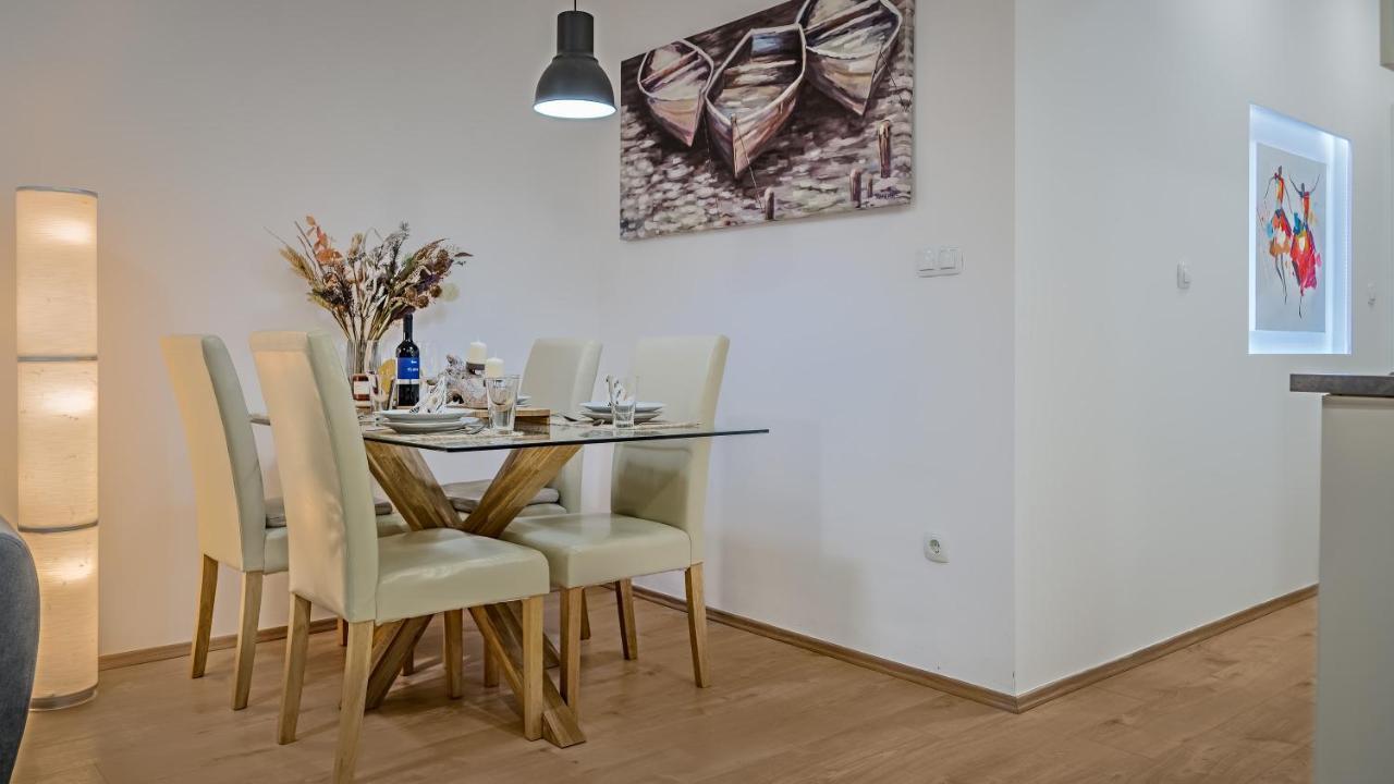 Brand New Apartment In City Center, Big Terrace Загреб Екстериор снимка